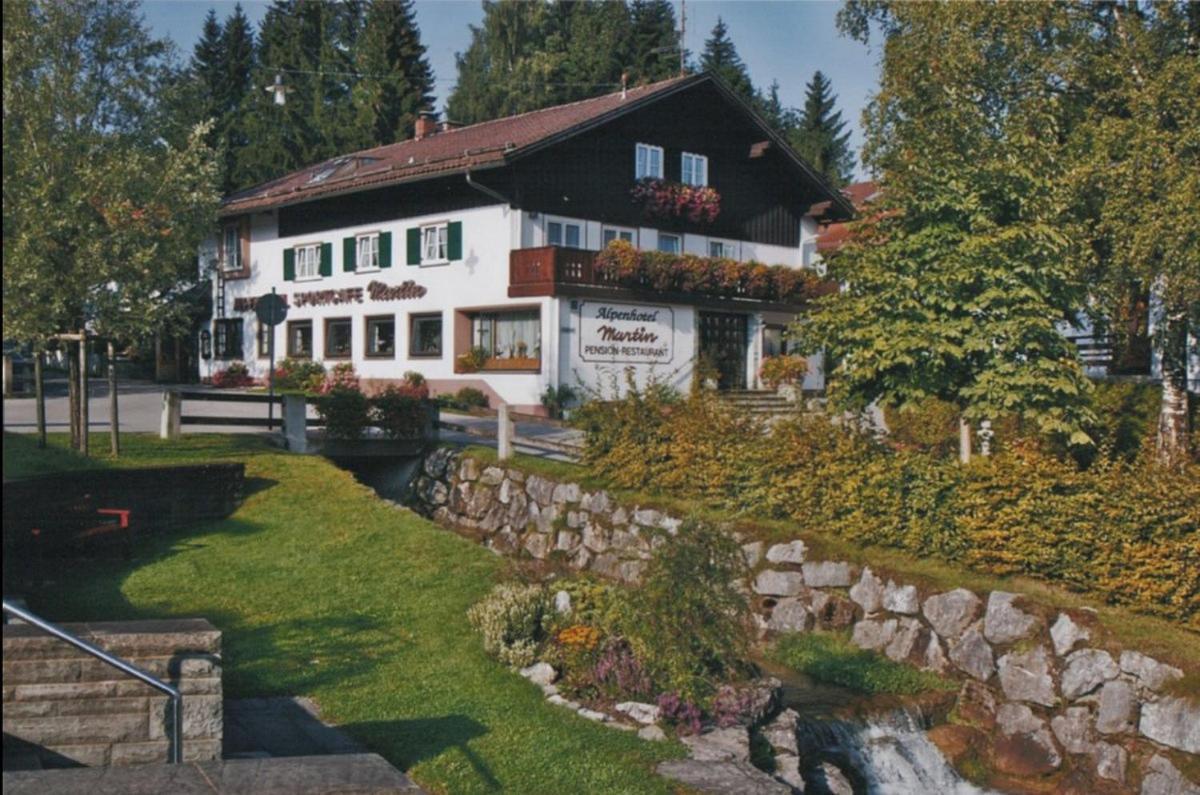 Alpen Hotel Martin Неселванг Екстериор снимка